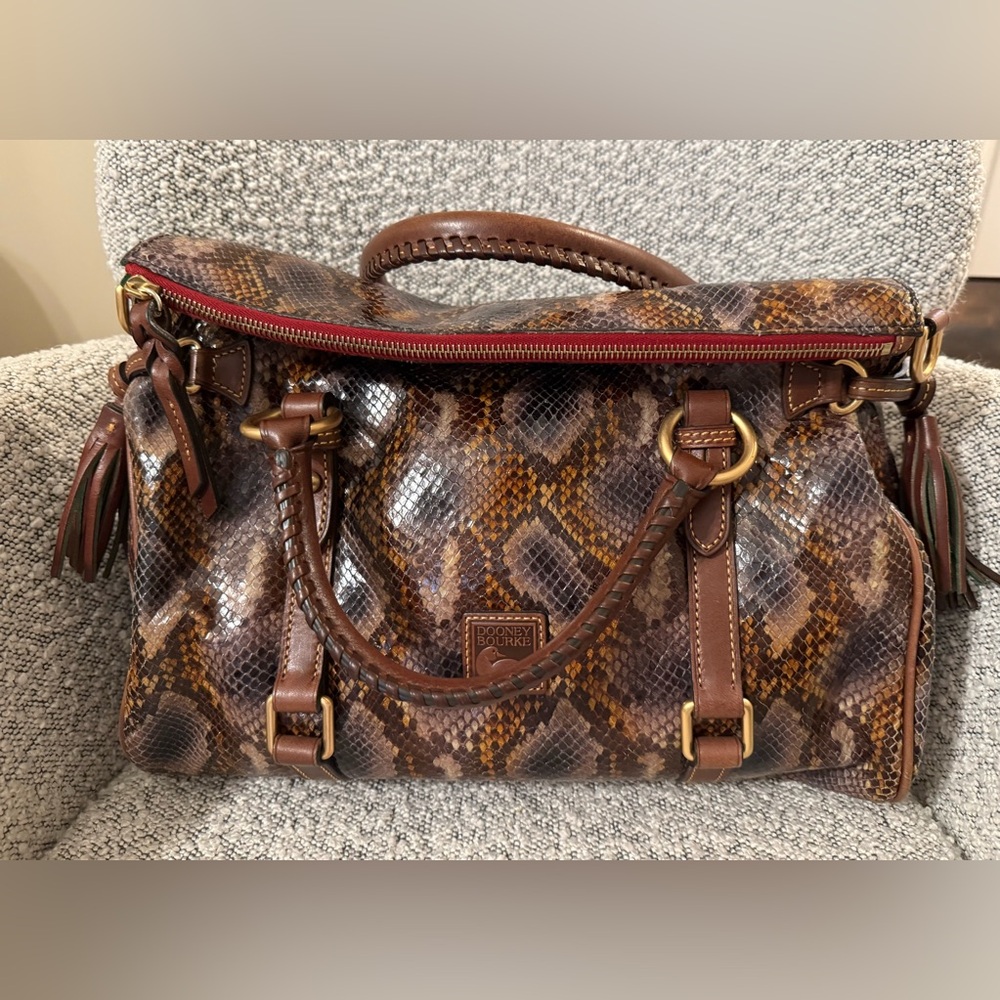 Dooney & Bourke Python Embossed Florentine Satchel Handbag Large 15”W Read